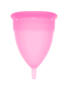 Detalle de la copa menstrual Stercup rosa de silicona FDA, con el borde perforado y el cuerpo translúcido