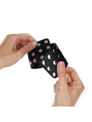 KINK - MUÑEQUERAS CON CIERRE A PRESIÓN LLENO DE TACHUELAS AJUSTABLE 19-24 CM X 5.5 CM