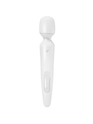 Masajeador wand Satisfyer Wand-erland en blanco, con cabezal redondeado, logotipo SF y panel de botones en el mango