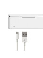 Lateral del esterilizador Stertoy con el puerto micro USB de 5 V y el cable USB incluido