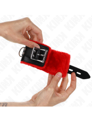 KINK - MUÑEQUERAS FORRADAS CON AGUJEROS CUADRADOS ROJO Y CORREA NEGRO AJUSTABLE 17-29 CM X 6 CM