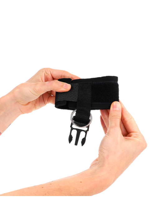 KINK - MUÑEQUERAS NEOPRENO CON CIERRE DE GANCHO NEGRO AJUSTABLE 22-34 CM