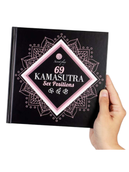 Libro Secret Play Kamasutra 69 posturas, tapa negra con marco rosa