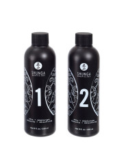Los dos botes de 250 ml del gel de masaje Shunga Oriental Body Slide, numerados 1 y 2