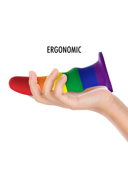 Sostenimiento ergonómico del consolador Pride multicolor en mano abierta