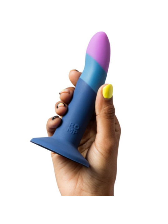 Romp - Piccolo Arnés + Dildo Silicona con Ventosa Tricolor 14 cm