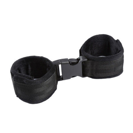 Ohmama Fetish - Restricciones Muñeca con Broche