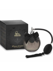Frasco vaporizador de Bijoux Indiscrets Esencia de Boudoir junto a su caja negra con estampado